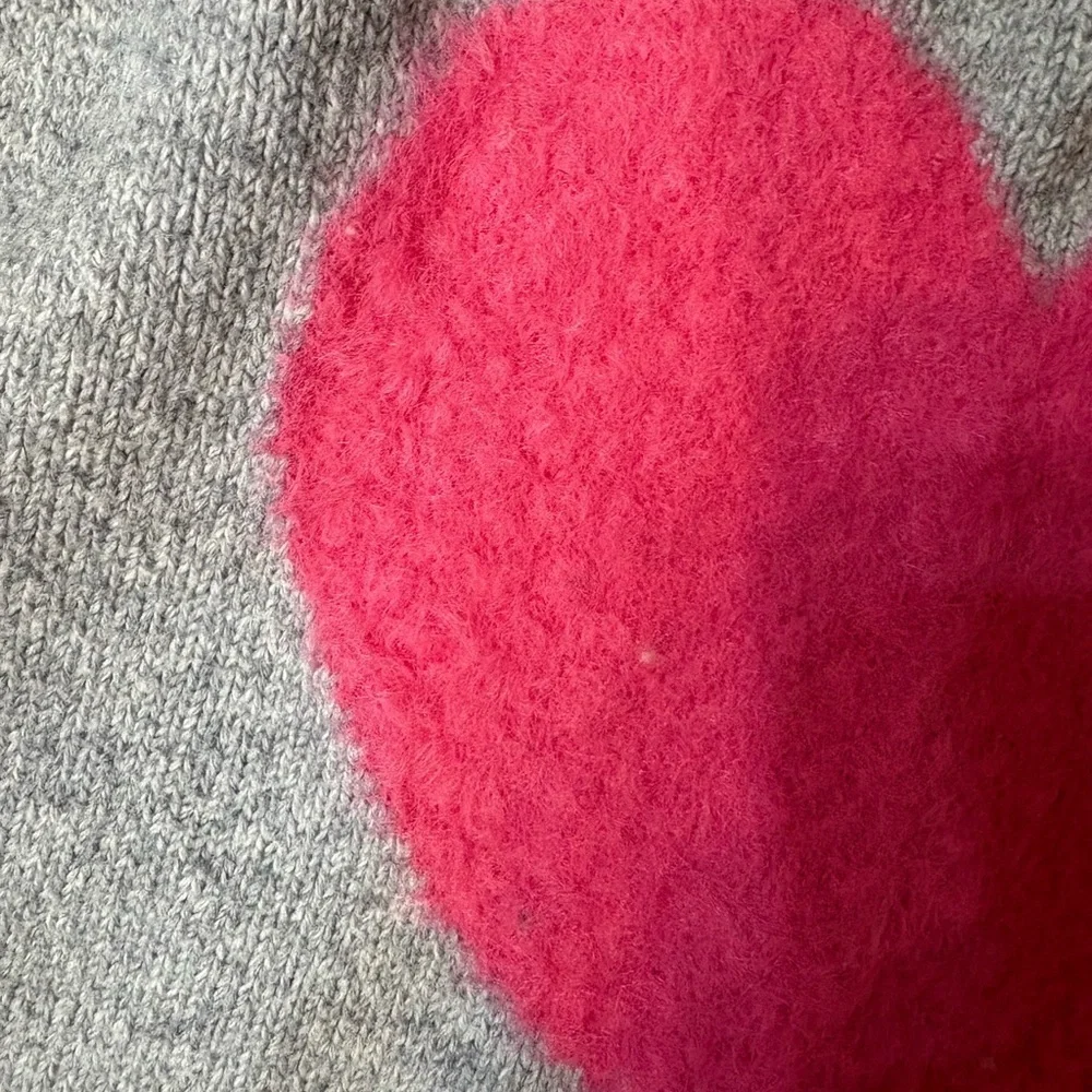 ⚓️OLD NAVY Heart Sweater